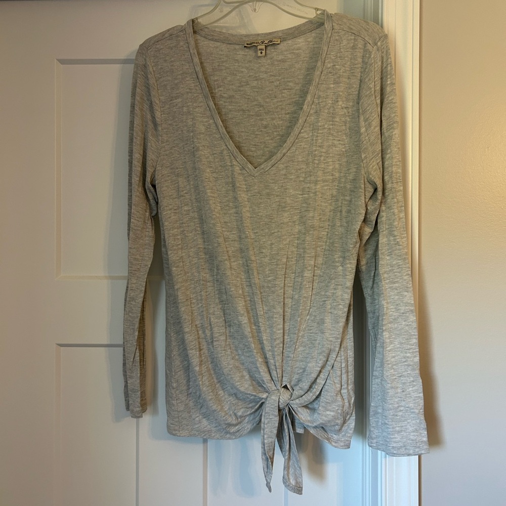 Express Light Gray V-Neck Tie-Front Shirt